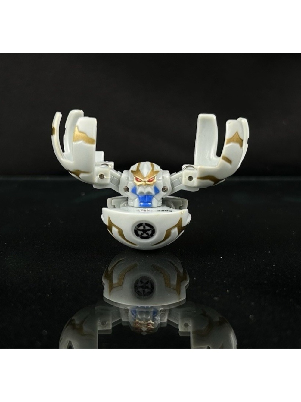 Bakugan Battle Brawlers Fear Ripper B1 Haos Gray